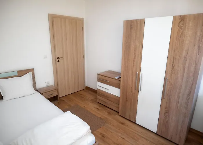 Apartment Galina Cozy With Free Parking